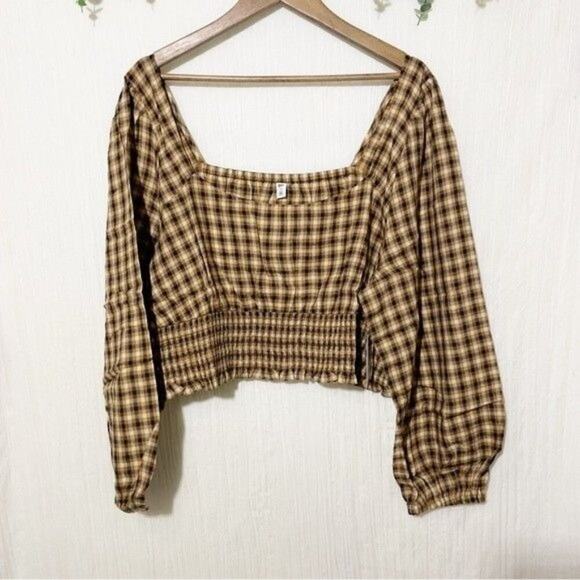 BP Dreamy · Junior 3X · Smocked Long Sleeve Crop · Plaid Tan-Black · Square Neck - Picture 2 of 14